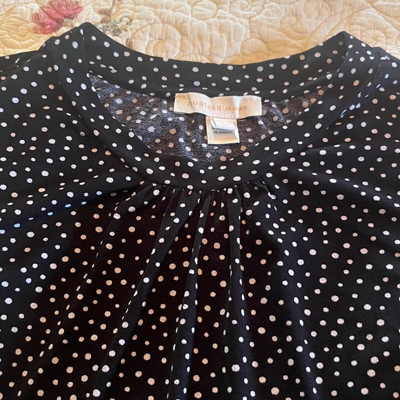 Monteau Los Angeles Black and White Polka Dot Women's Top - Picture 7 of 10